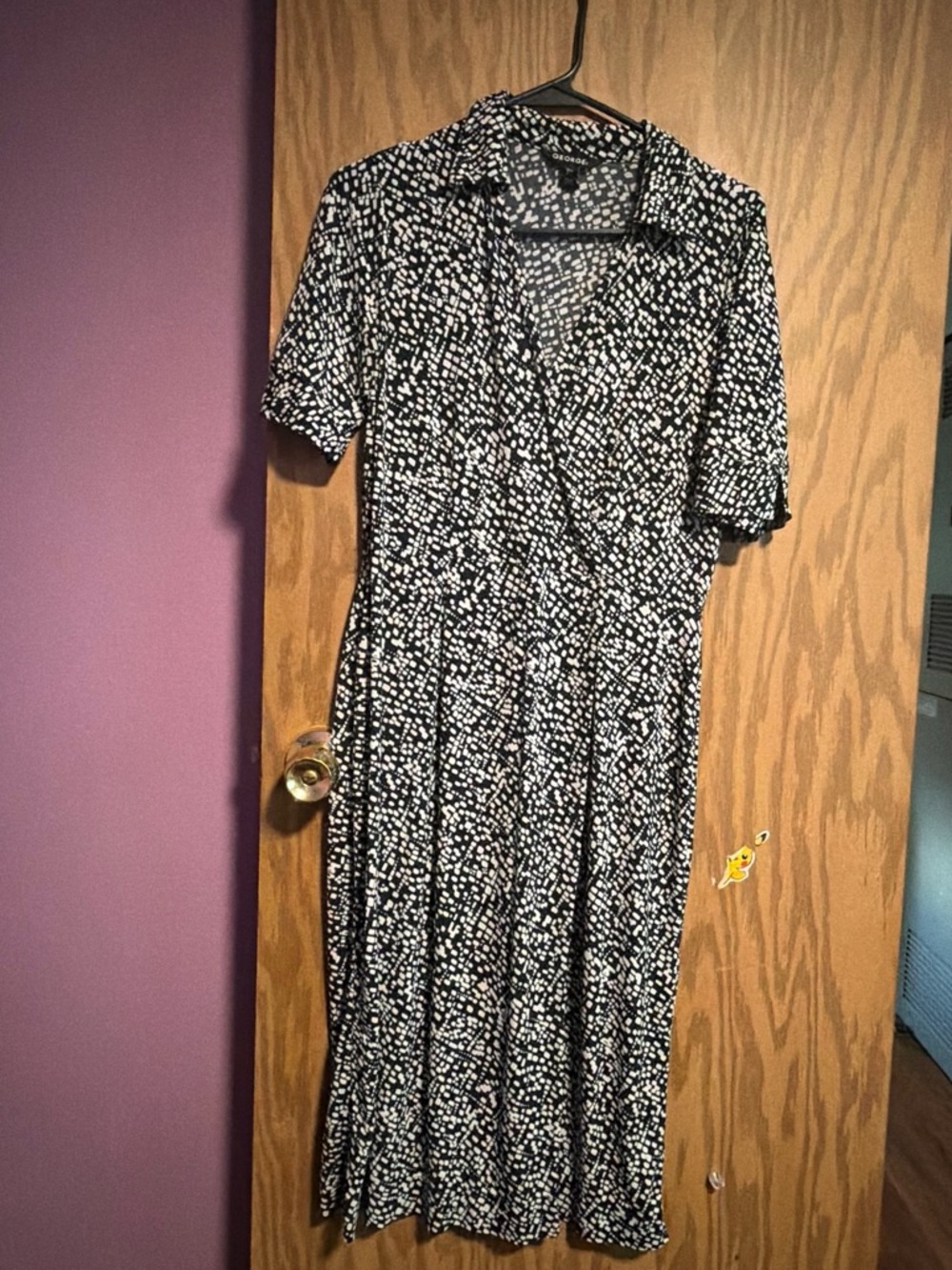 Women's Black & White Printed Wrap Midi Dress
